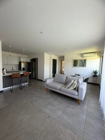 Apartamento en venta en Condominio NovaTriana, Alajuela en Río Segundo, Alajuela — $190,000 - Foto 2 de 19