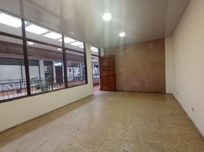Alquiler de Local Comercial en Desamparados, San José. RAH 26-766 in Desamparados, San José — $300