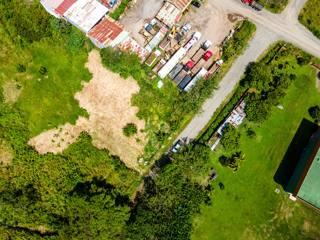 Gran Oportunidad en Venta de 4,808 m² Uso de Suelo Industria liviana in Brasil, Santa Ana, San José — $1,682,800 - Photo 3 of 13