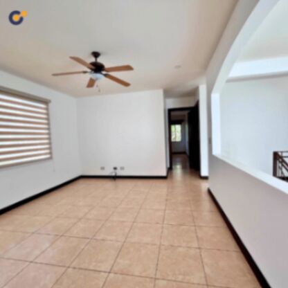 Alquiler de casa en condominio en Lindora, Santa Ana en Pozos, Santa Ana, San José — $3,800