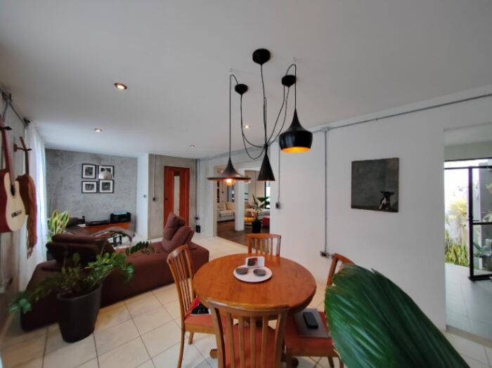 Venta de Casa + APTO en Tibás, San José. RAH 25-283 in San Juan, Tibás, San José — $270,000