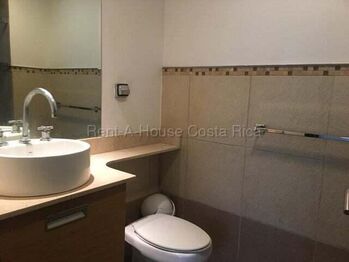 Venta de Apartamento en Uruca-Santa Ana. in Uruca, Santa Ana, San José — $155,000 - Photo 5 of 12