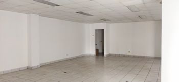 Edificio en Venta en Moravia, Financiamiento Propio - 5PJG9790644