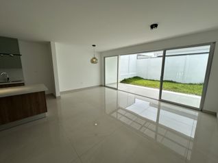House in Condominium in Santo Domingo - Photo 3 of 3