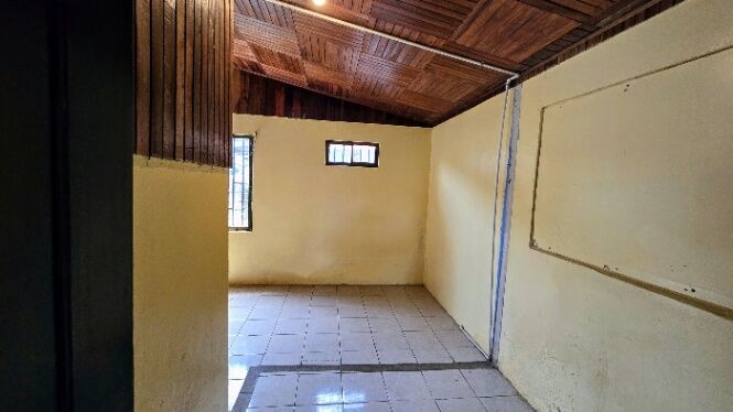 ACOGEDORA CASA CON EXCELENTE UBICACIÓN EN VILLA LIGIA,PZ. in San Isidro De El General, Pérez Zeledón, San José — $100,000
