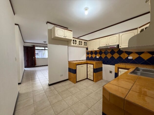 Alquiler Apartamento San Jose 26-1393 en Mata Redonda, San José — $1,050