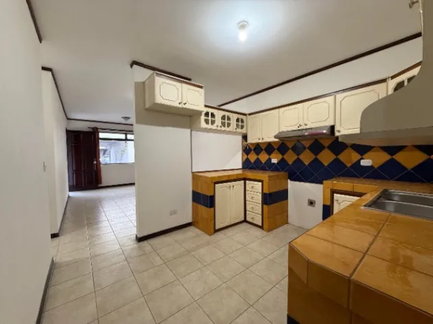 Alquiler Apartamento San Jose 26-1393 en Mata Redonda, San José — $1,050 - Foto 3 de 11
