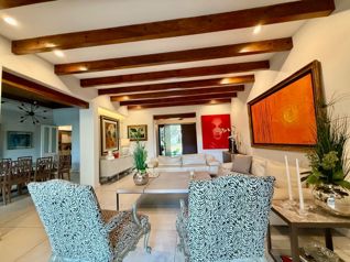 Casa en condominio para la venta en lindora con amplio jardín in Jardín, Dota, San José — $1,200,000 - Photo 4 of 35