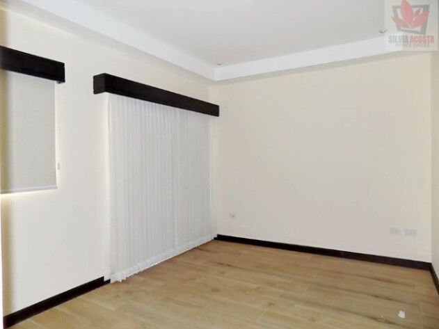 VENTA CASA - CARTAGO, CONDOMINIO NOBLEZA DE CORIS  tel: 83259589 en Tobosi, El Guarco, Cartago — ₡ 74 000 000