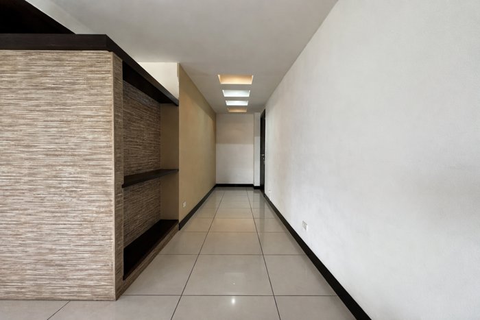 Venta de Apartamento de Alcalá, San Pedro in San Pedro, Montes De Oca, San José — $245,000 - Photo 2 of 15