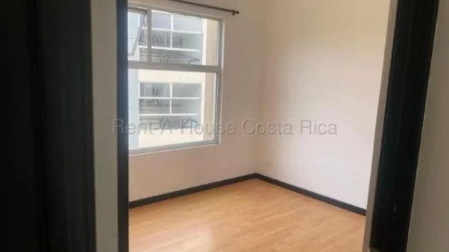 MLS-26-1809 LS VENTA APARTAMENTO CURRIDABAT SAN JOSE CONTACTENOS AL # 86127562 en Curridabat, San José — $174,000 - Foto 3 de 9