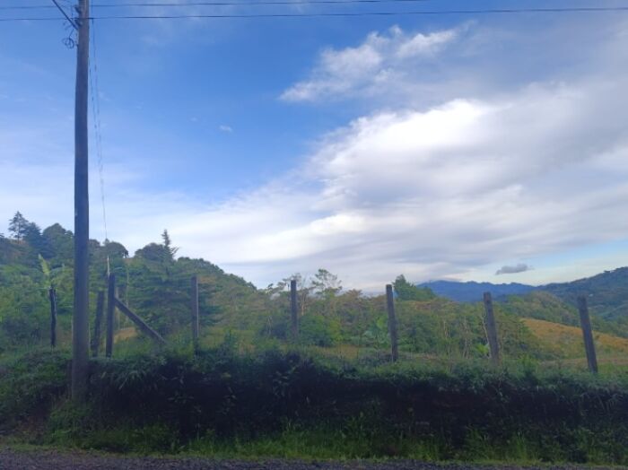 SE VENDE HERMOSO LOTE en San Cristóbal, Desamparados, San José — ₡ 35 000 000
