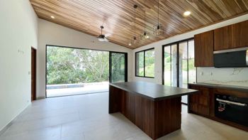 New House for Sale in Atenas Costa Rica - Photo 3 of 3