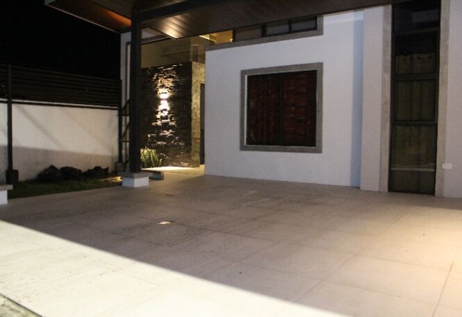 Casa Moderna en Guápiles en Guápiles, Pococí, Limón — ₡ 80 000 000