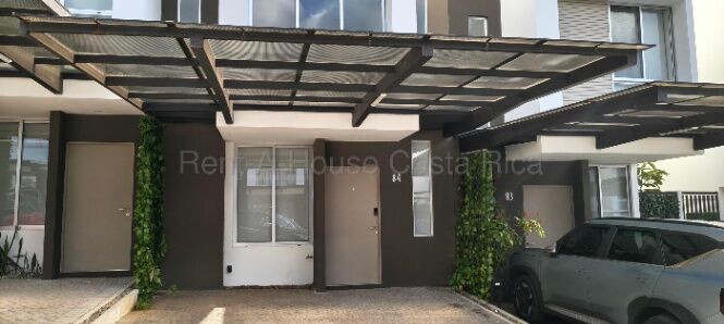 Se alquila apartamento en Piedades Santa Ana 27-65 in Piedades, Santa Ana, San José — ₡ 550 000