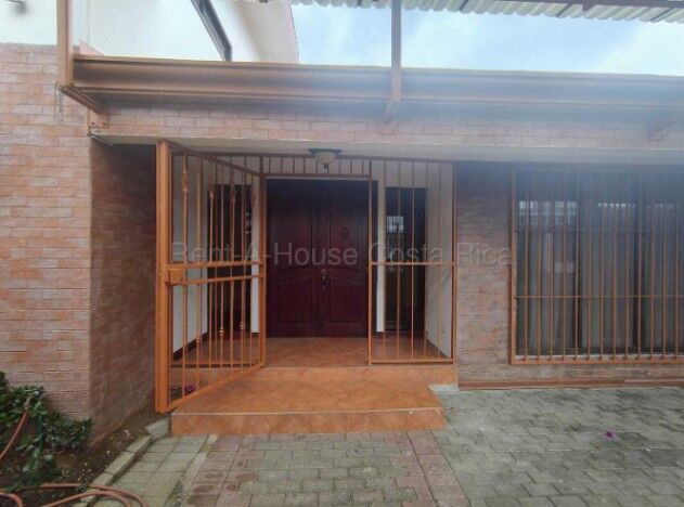 Alquiler de Casa en Vargas Araya San Pedro Montes  de Oca 26-1295 in San Pedro, Montes De Oca, San José — ₡ 500 000