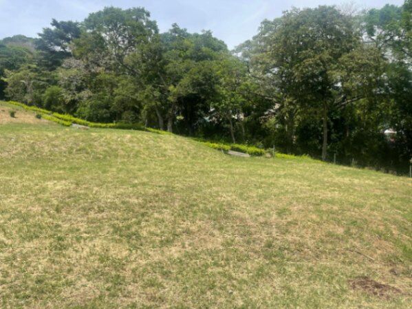 Dos lotes en venta en Ciudad Colón – 1.500 m² cada uno in Colón, Mora, San José — ₡ 98 000 000