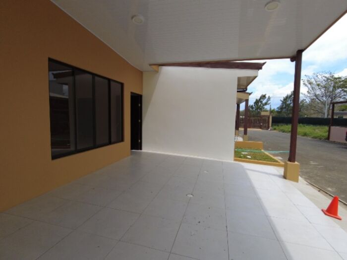 Venta de Casa de 3 Habitaciones en San Rafael de Heredia 26-137 en San Rafael, Heredia — $185,000