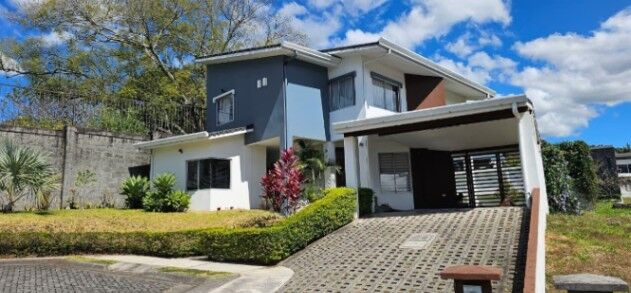 Venta de Hermosa Casa en Rio Segundo de Alajuela 26-1658 in Río Segundo, Alajuela — $260,000
