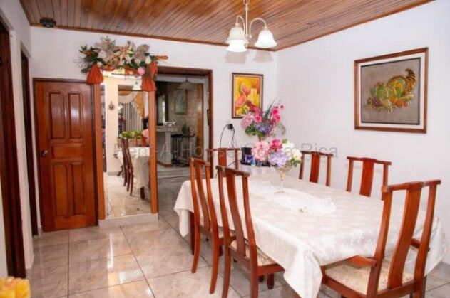 Venta de Casa en Invu Las Cañas, Alajuela. RAH 26-2168 en Alajuela — ₡ 89 000 000