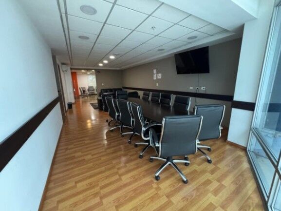 Venta de Local Comercial en Paseo Colón, San José. RAH 25-1524 in Merced, San José — $123,000