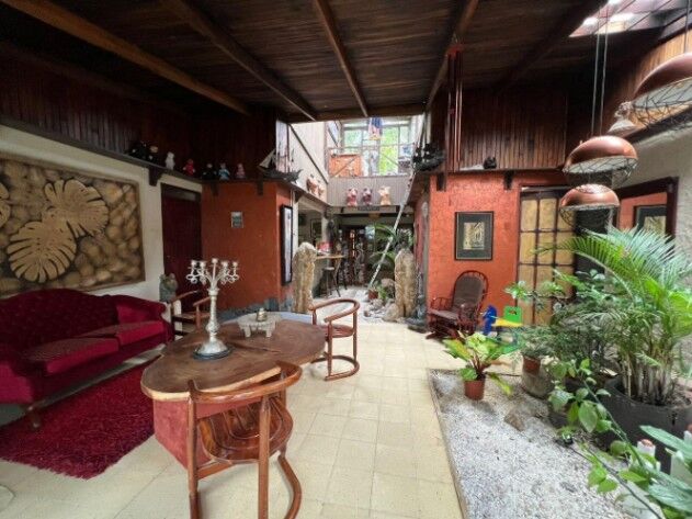 Alquiler de Acogedora Casa en Escazú / Mls. 25165 OFC JB in San Rafael, Escazú, San José — $2,300