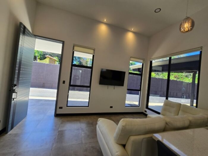 CASA EN VENTA en San José, Atenas, Alajuela — $120,000