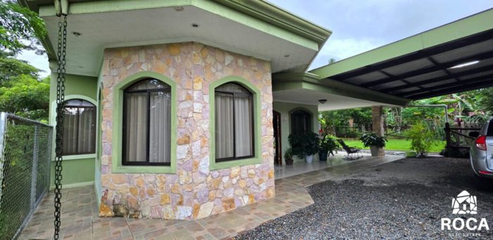 Linda casa en venta en Repunta de Pérez Zeledón in Daniel Flores, Pérez Zeledón, San José — ₡ 85 000 000