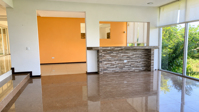 Casa En Venta En Carrizal, Alajuela en Carrizal, Alajuela — ₡ 124 895 610 - Foto 3 de 10