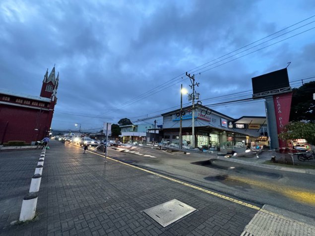 Alquiler de local comerciales en Cartago. María Auxiliadora in Occidental, Cartago — $1,200