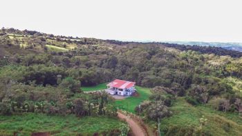 Venta de casa vacacional o para inversión en Pérez Zeledón in El General, Pérez Zeledón, San José — 597 000 000 ₡ - Photo 5 of 44