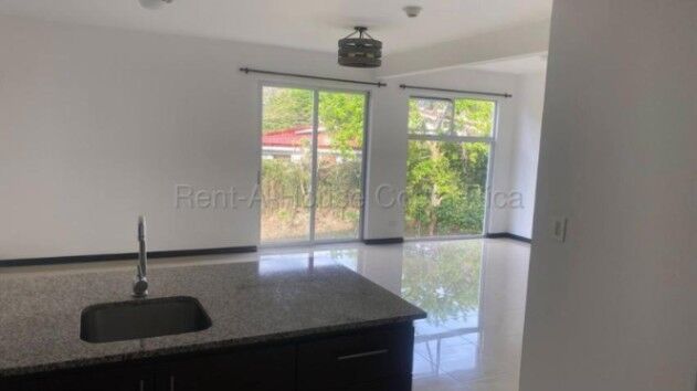 MLS-26-1809 LS VENTA APARTAMENTO CURRIDABAT SAN JOSE CONTACTENOS AL # 86127562 en Curridabat, San José — $174,000