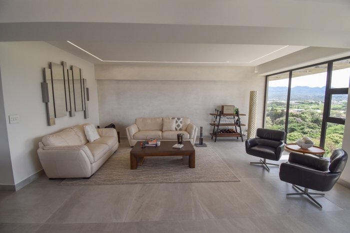Exclusivo Apartamento de 3 Habitaciones en Nunciatura in Pavas, San José — $750,000 - Photo 3 of 32