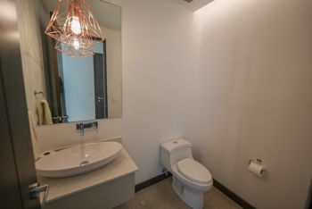 Penthouse con Línea Blanca de 3 habitaciones en Escazú en San Rafael, Escazú, San José — $3,000 - Foto 4 de 38