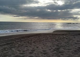 Se vende preciosa finca con 2 kilómetros de frente de playa en Bejuco, Nandayure, Guanacaste — $5,500,000 - Foto 5 de 6