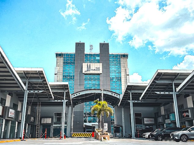 OFICINA CORPORATIVA EN VENTA EN PLAZA MURANO, SANTA ANA, COSTA RICA en Santa Ana, San José — $345,000