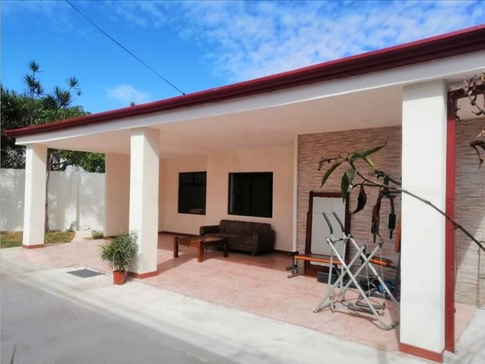 VENTA DE CASA USO DE SUELO MIXTO, SAN JOSÉ, DESAMPARADOS, SAN MIGUEL en San Miguel, Desamparados, San José — ₡ 135 000 000