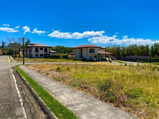 Hermoso lote esquinero en La Guácima Alajuela en Guácima, Alajuela — $139,000 - Foto 5 de 15