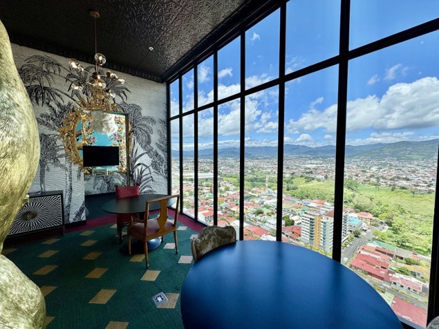 Se alquila apartamento en Sabana, 2 hab, Secrt Sabana en Mata Redonda, San José — $1,350