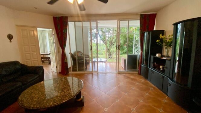 Alquiler de Apartamento en Santa Ana. RAH 26-644 en Santa Ana, San José — $1,300