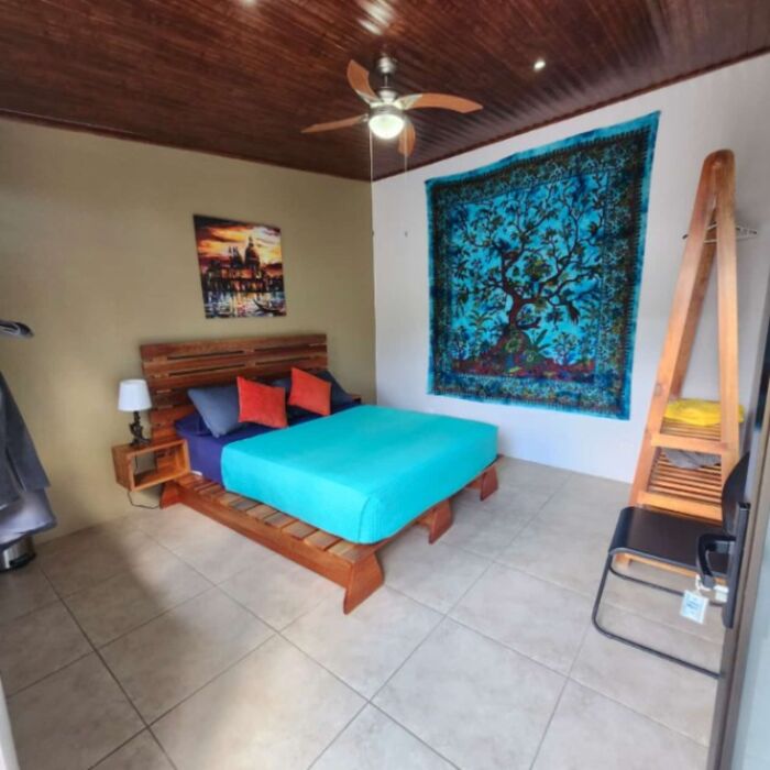 ¡Tu Casa de Vacaciones Perfecta o Increíble Oportunidad de Inversión en San Francisco de Cajón! en Cajón, Pérez Zeledón, San José — $249,000