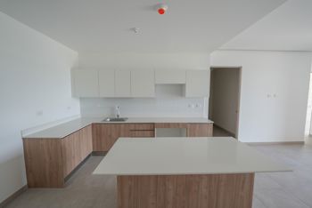 Apartamento para estrenar de 3 habitaciones en Vistas a la Colina - Foto 2 de 3