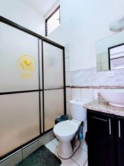 🏡 Casa en Venta en Condominio Vistas de Monserrat 📍 Concepción de Tres Ríos, La Unión, C in Tres Ríos, La Unión, Cartago — 92 000 000 ₡ - Photo 5 of 14