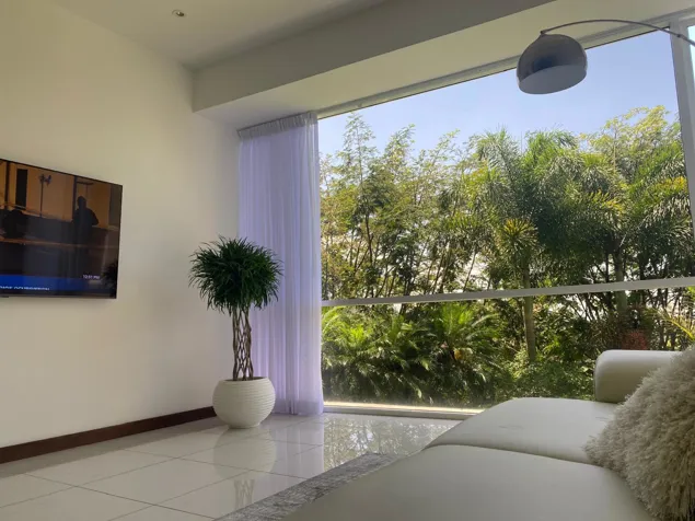 Venta o  Alquiler Apartamento Escazu in Escazú, San José — $190,000 - Photo 3 of 10