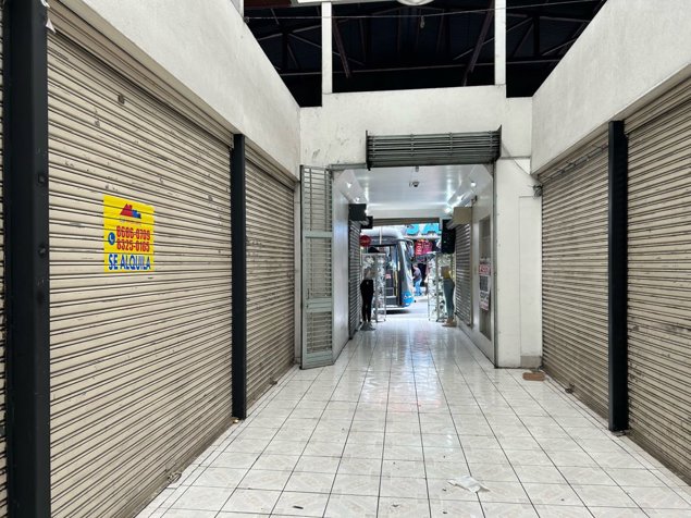 Oportunidad! San Jose Centro Alquilo Local en Calle 8 en Carmen, San José — ₡ 300 000 - Foto 2 de 14