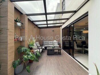 Se alquila casa en Pozos Santa Ana 26-1463 en Pozos, Santa Ana, San José — $2,600 - Foto 4 de 20