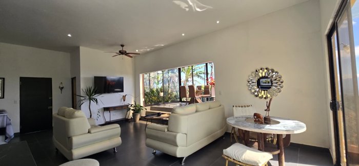 VENTA DE CASA AMUEBLADA CON 2 APARTAMENTOS, ALAJUELA, NARANJO en Cirrí Sur, Naranjo, Alajuela — $280,000
