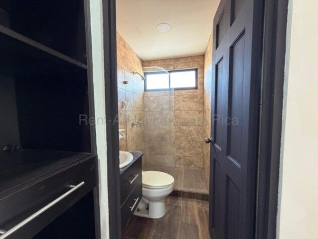 Venta de Casa en El Guarco-San Isidro. RAH 26-1570 PRECIO REBAJADO in San Isidro, El Guarco, Cartago — $183,000