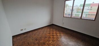 Venta de Casa en Granadilla de Curridabat. RAH 26-563 PRECIO REBAJADO en Granadilla, Curridabat, San José — $135,000 - Foto 4 de 12