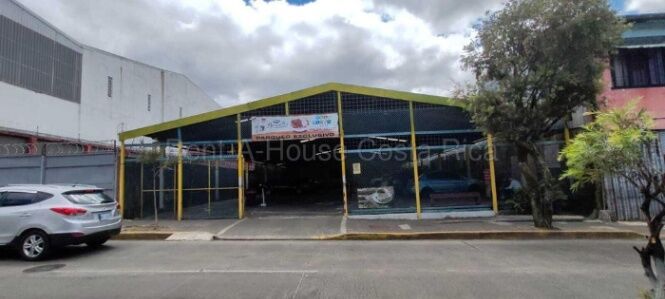 MLS-27-215 LS VENTA PARQUEO HOSPITAL SAN JOSE CONTACTENOS AL # 86127562 in Hospital, San José — $1,526,206